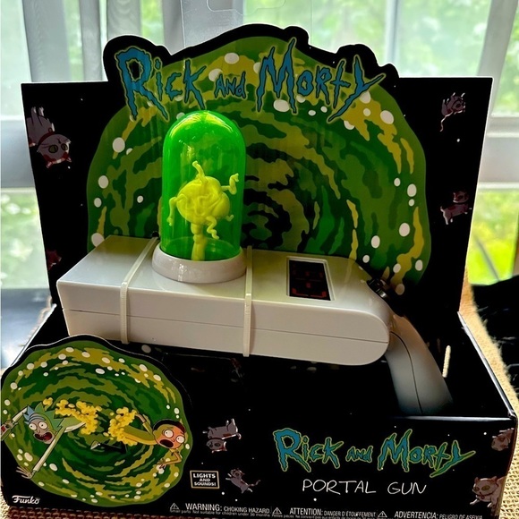 Rick and Morty Other - Rick and Morty Toy Portal Gun New in Box